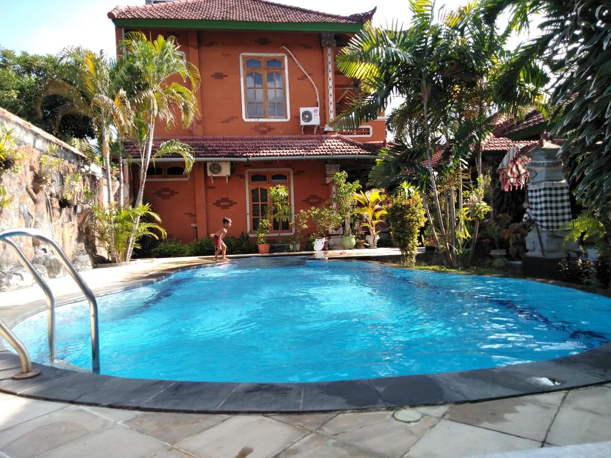 Hotel Pondok Wisata Elsa 2 Lovina Exterior foto